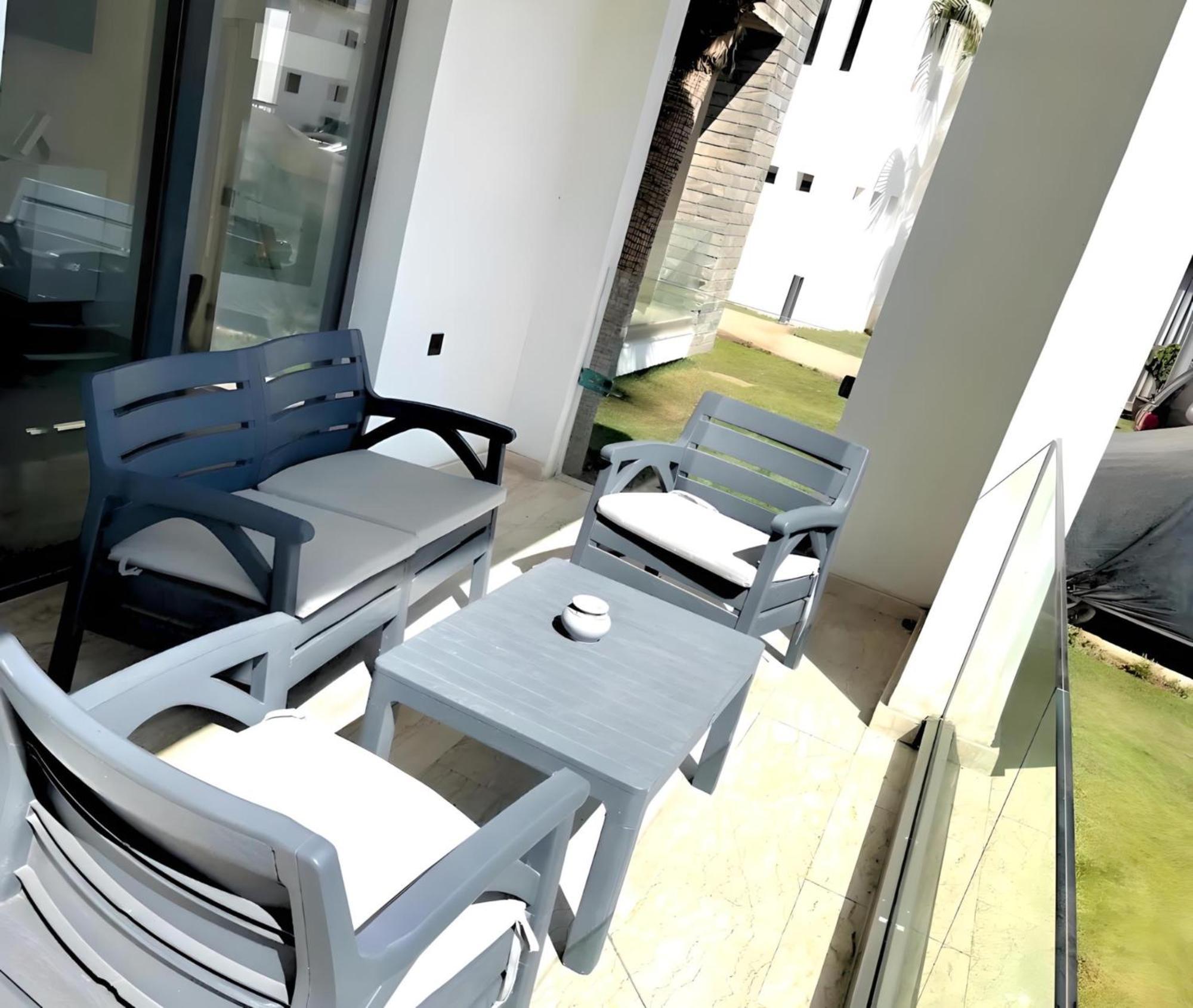 2 Bedrooms With Huge Terrace Access To The Pool 阿加迪尔 外观 照片