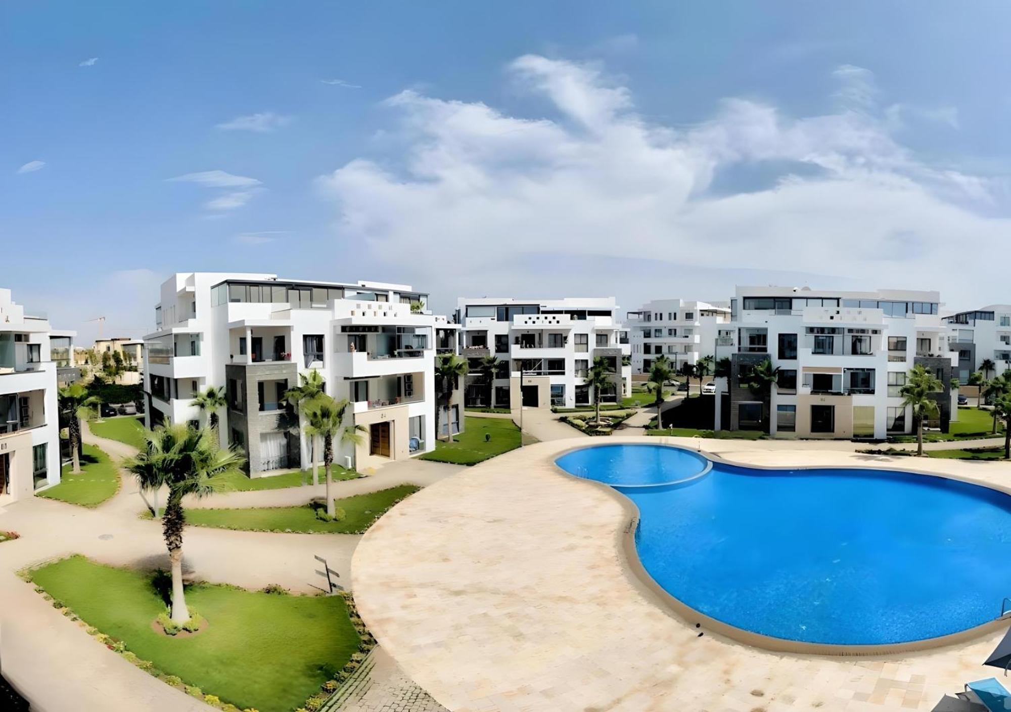 2 Bedrooms With Huge Terrace Access To The Pool 阿加迪尔 外观 照片