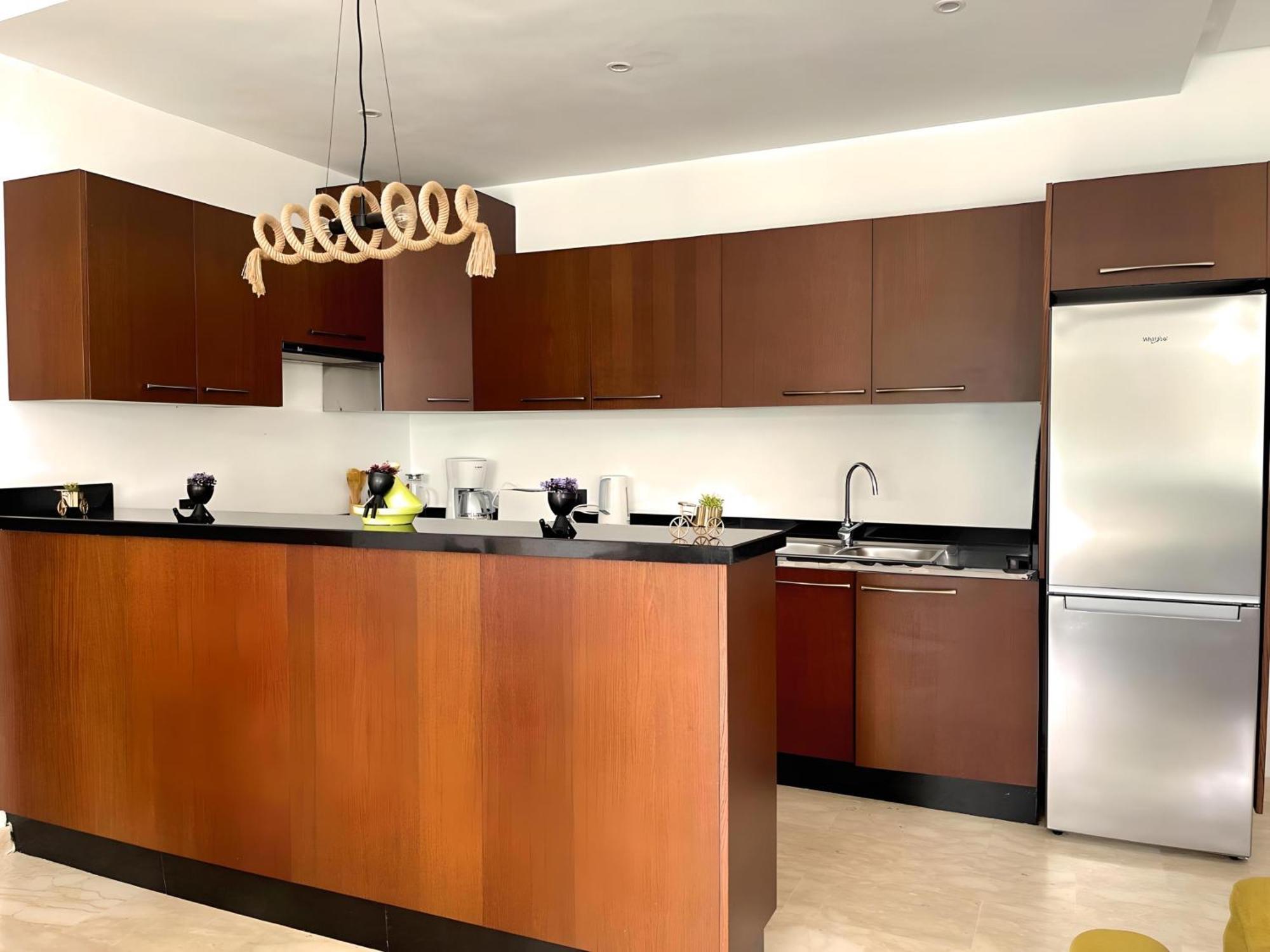 2 Bedrooms With Huge Terrace Access To The Pool 阿加迪尔 外观 照片